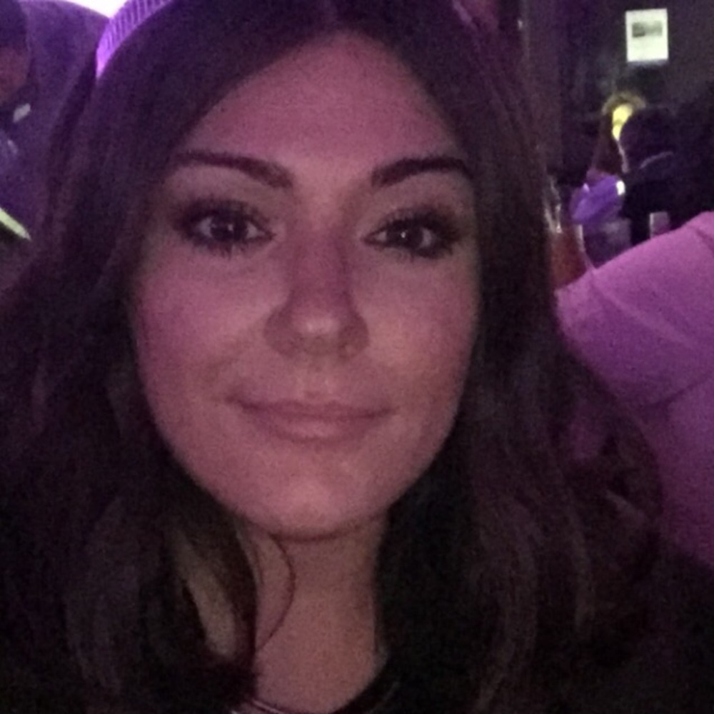 Meet your Posher, Maria